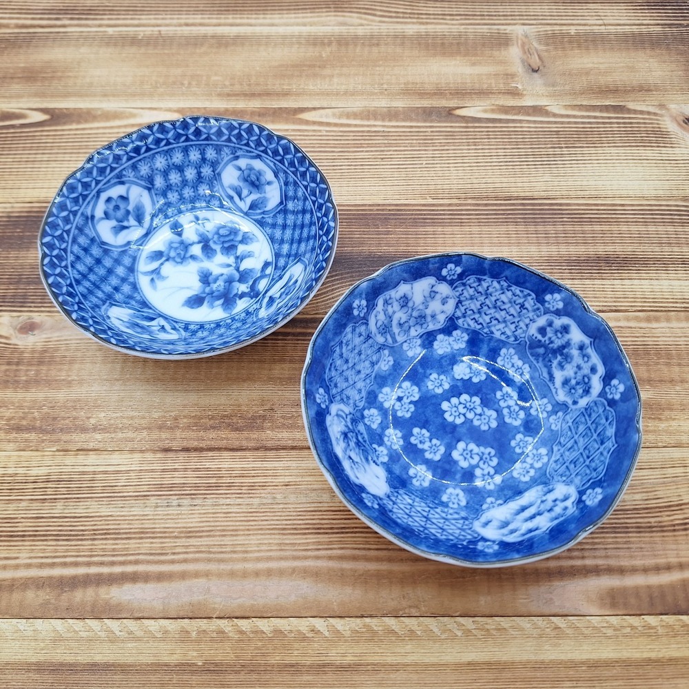 X2 Takahashi San Francisco Japan‎ Small Bowl Floral Blue and White 4.25" Set Lot